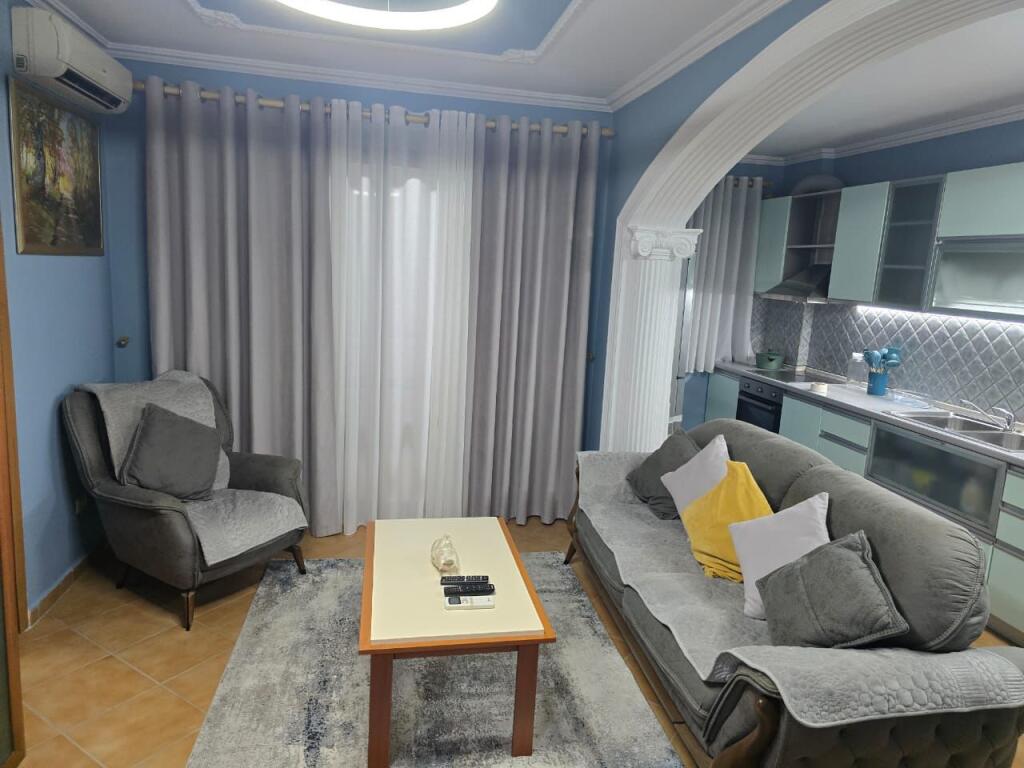 Apartamenti 2+1 për qira, Rruga 5 Maj, pranë Concord Center