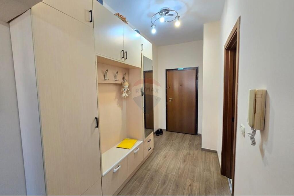 Apartament 2+1 për qira, Rruga Myslym Shyri