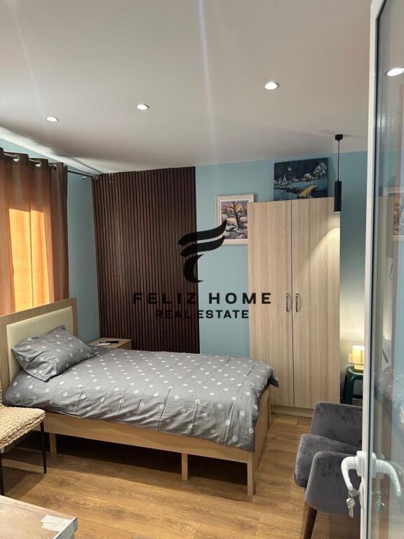 APARTAMENT ME QERA 1+1 PAZARI I RI