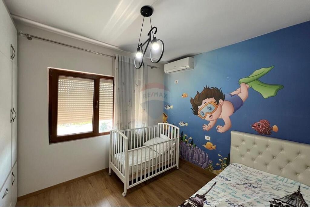 Apartament 2+1, Pallati me Shigjeta
