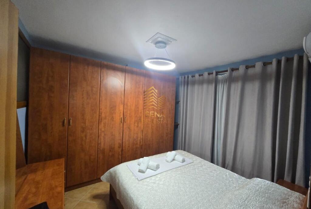 Qira, Apartament 2+1+blk, 5 Maji, 
