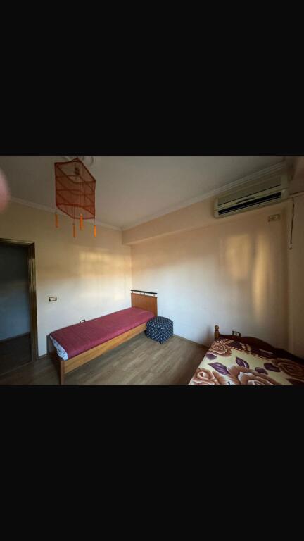 Apartament 3+1+2 me qera tek Oxhaku