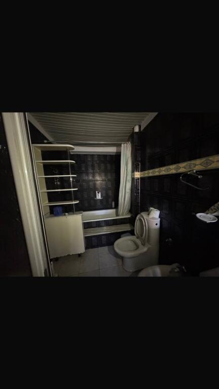 Apartament 3+1+2 me qera tek Oxhaku