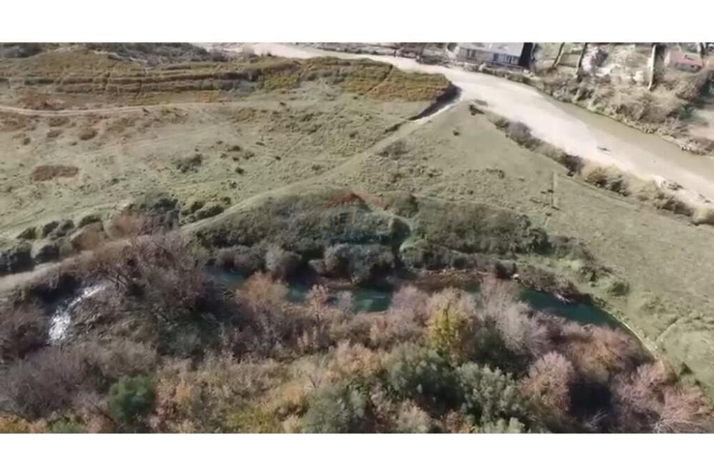 Terreno in vendita con una superficie di 4120 m² a Orikum, Vlorë.