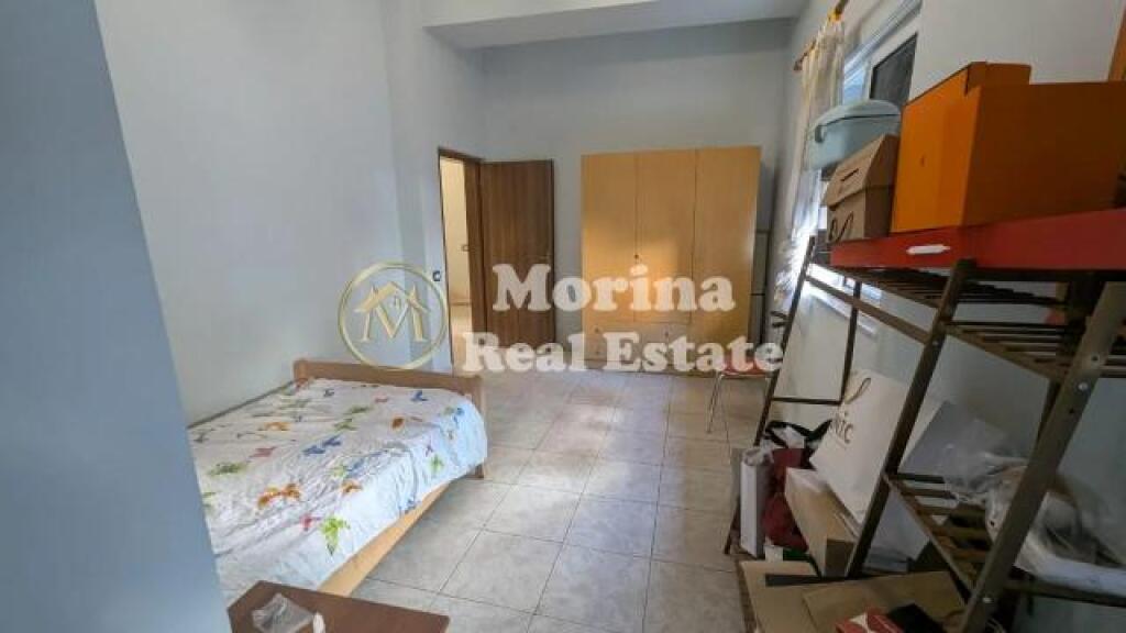 Rent! 1+1 Apartment, Willson Square