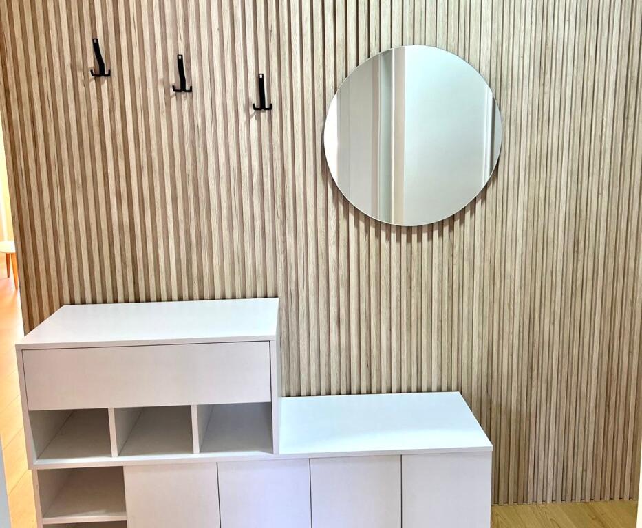 Apartament Modern Golem/ Kompleksi Freskia 2+1+2Wc 100 m larg detit