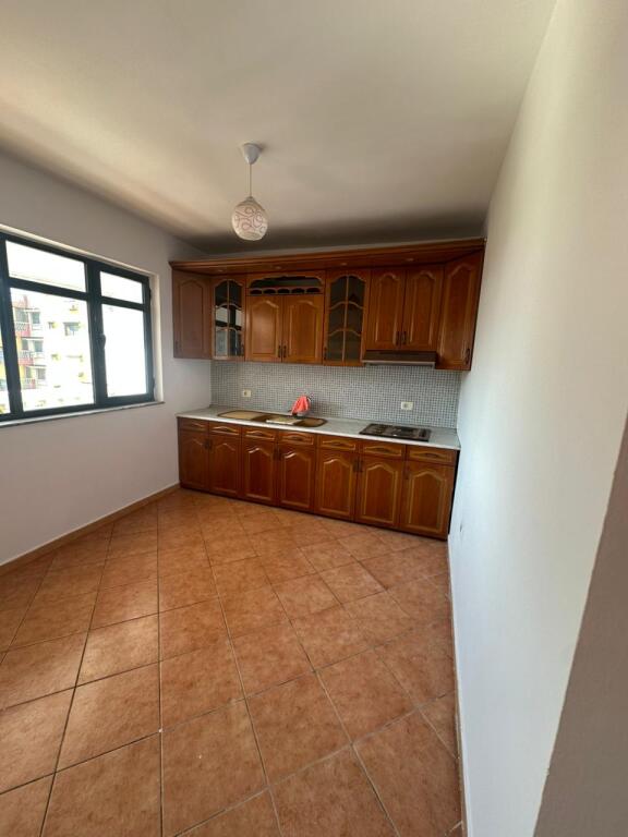 APARTAMENT ME QERA 2+1