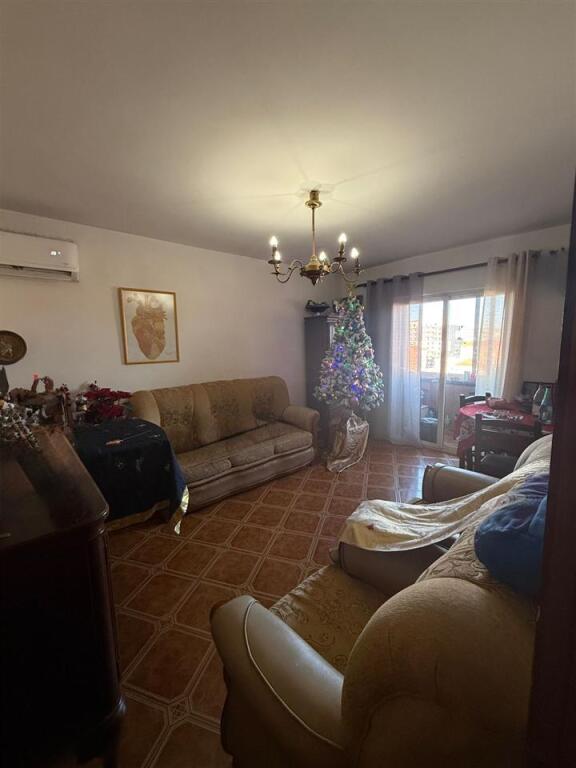 Apartament për shitje 2+1