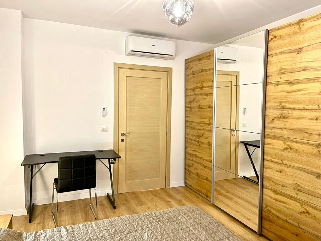 In the area of the Botanical Garden, near Bar Enzo, a 2+1+2+Storage apartment is for rent, furnished.