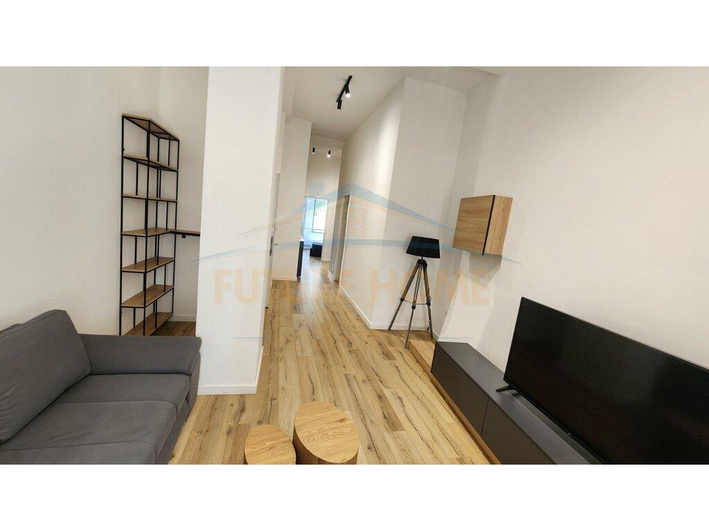Shitet, Apartament 1+1, Kompleksi Kontakt (Magnet) 21 Dhjetori, Tiranë