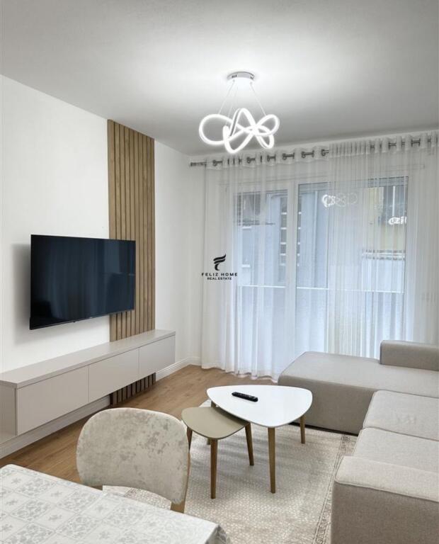 APARTAMENT ME QERA 2+1 RRUGA E DIBRES