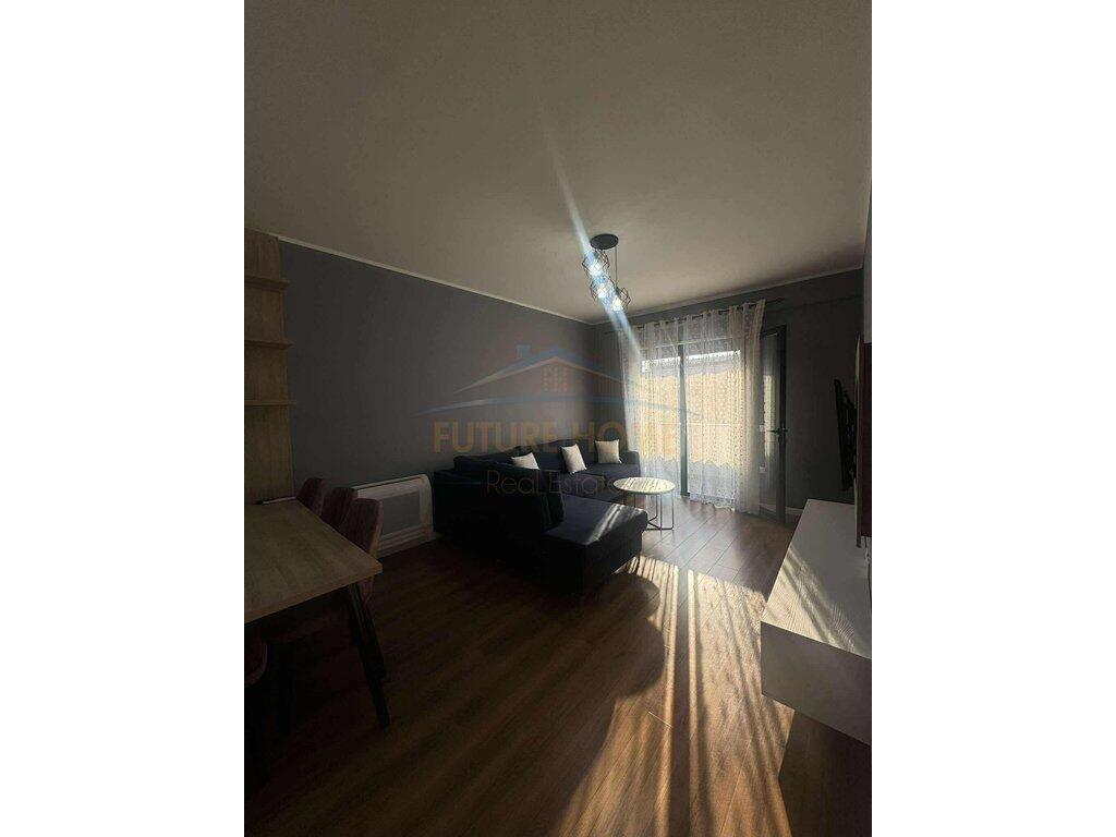 Qera, Apartament 2+1+Post Parkimi, Unaza e Re