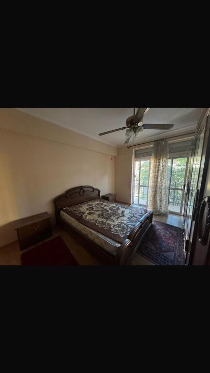 Apartament 3+1+2 me qera tek Oxhaku