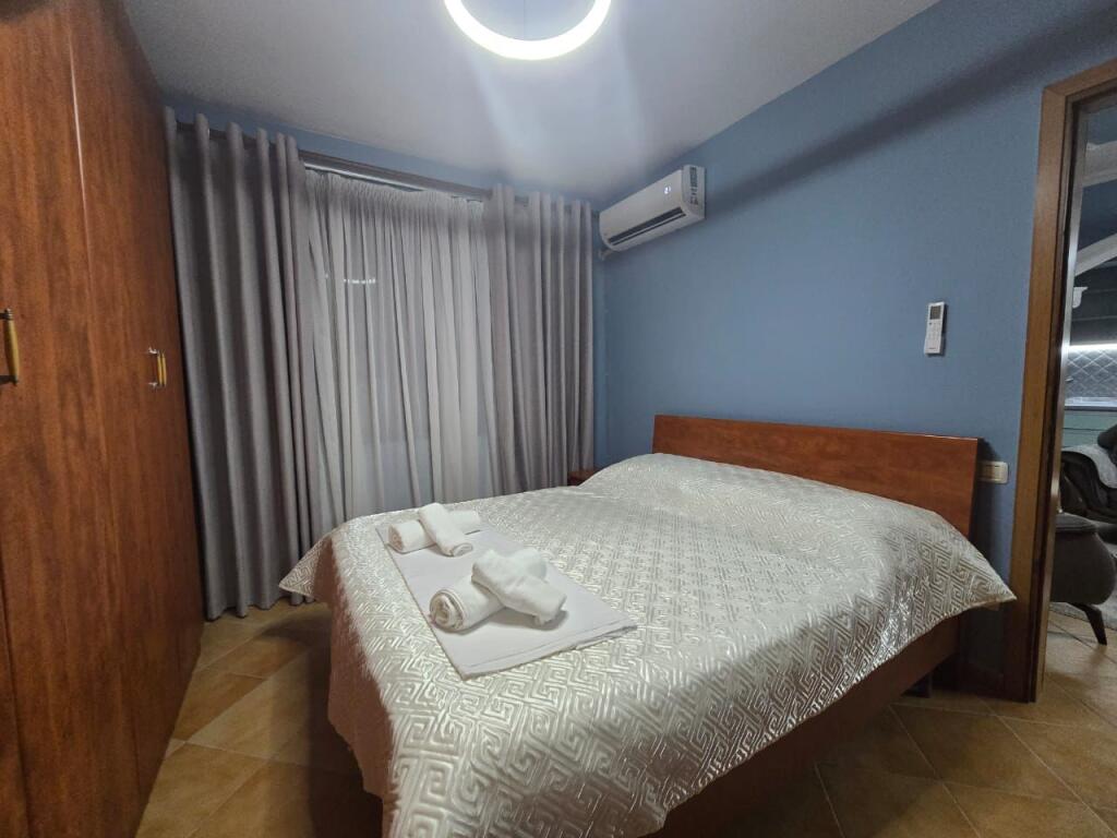 Apartamenti 2+1 për qira, Rruga 5 Maj, pranë Concord Center