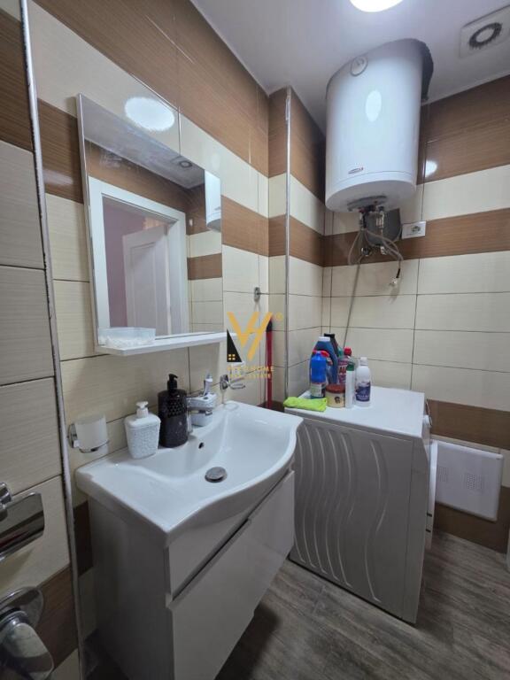GARSONIERE 40M2 IN AFFITTO PRESSO KODRA E DIELLIT