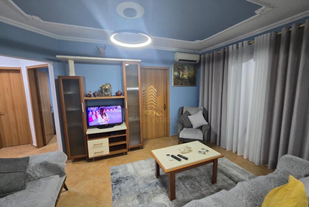 Qira, Apartament 2+1+blk, 5 Maji, 