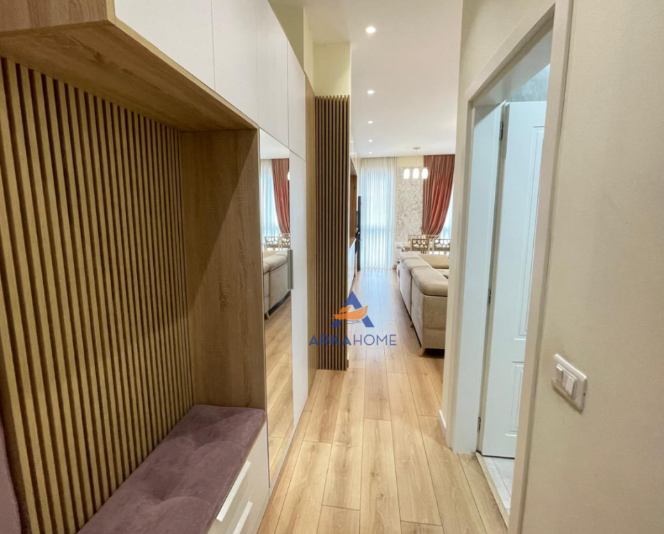 APARTAMENT 2+1 ME QERA TE UZINA DINAMO