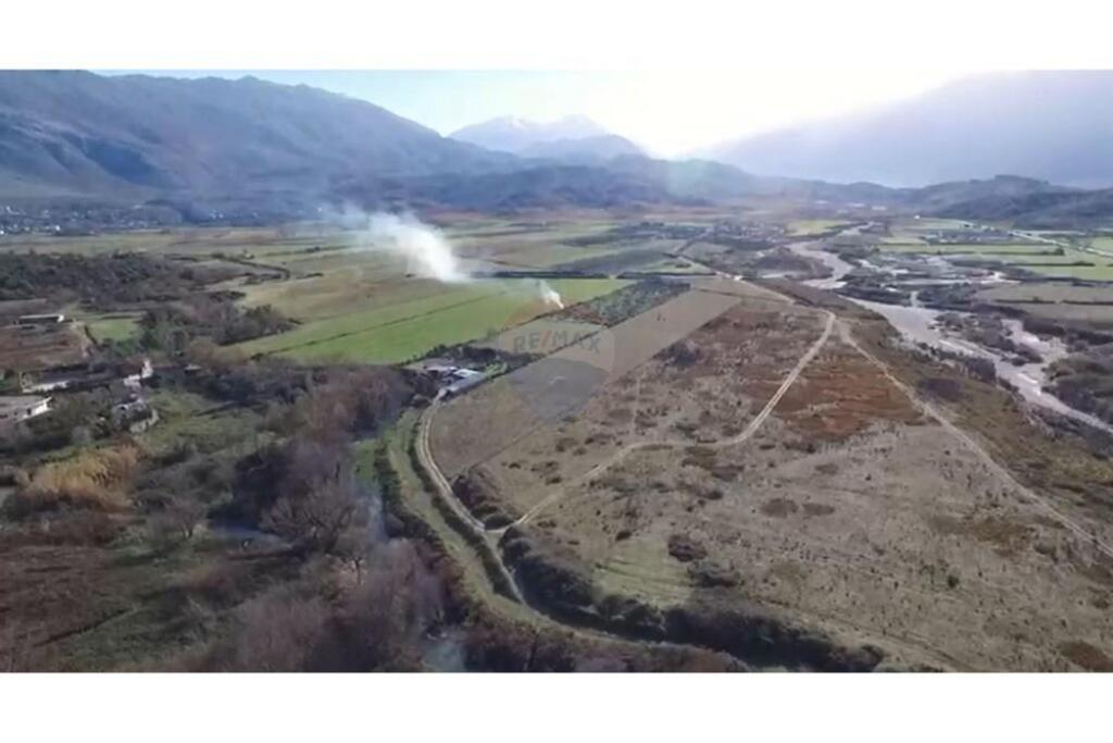 Terreno in vendita!
