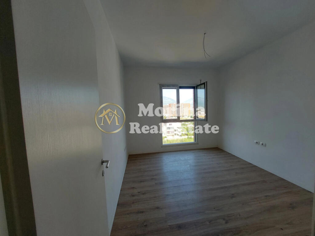 Shitet, Apartament 2+1, Kamez.