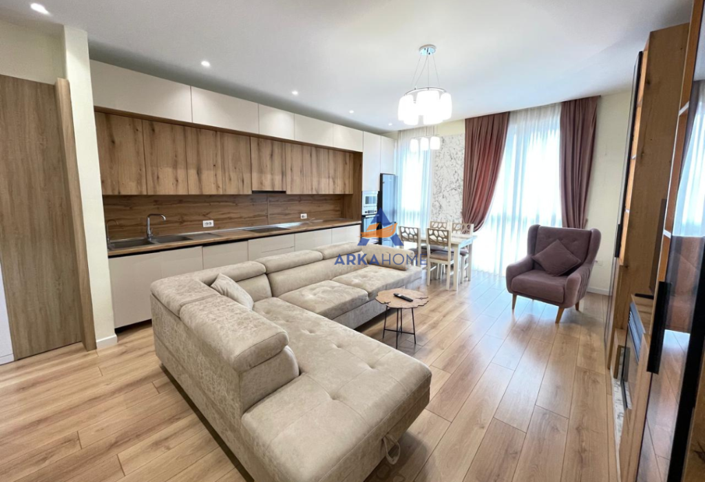 APARTAMENT 2+1 ME QERA TE UZINA DINAMO