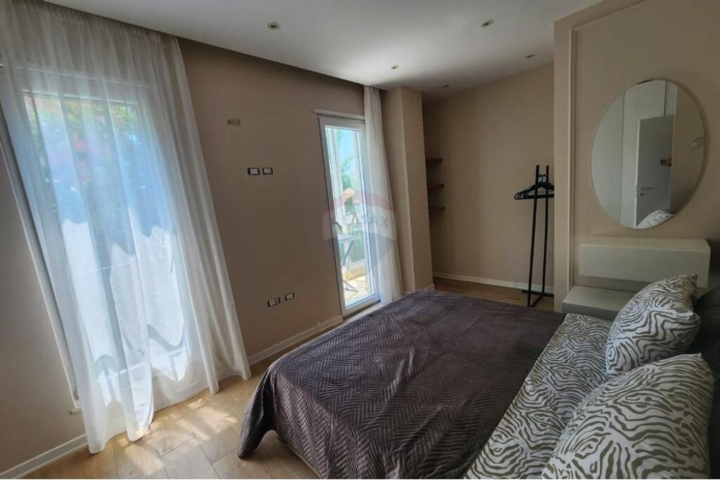 Apartament 1+1 për qira pranë Shkollës së Baletit!