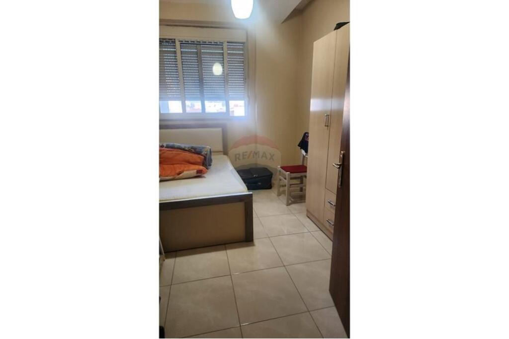 Apartament 2+1 për shitje pranë Viva Market, Don Bosko.