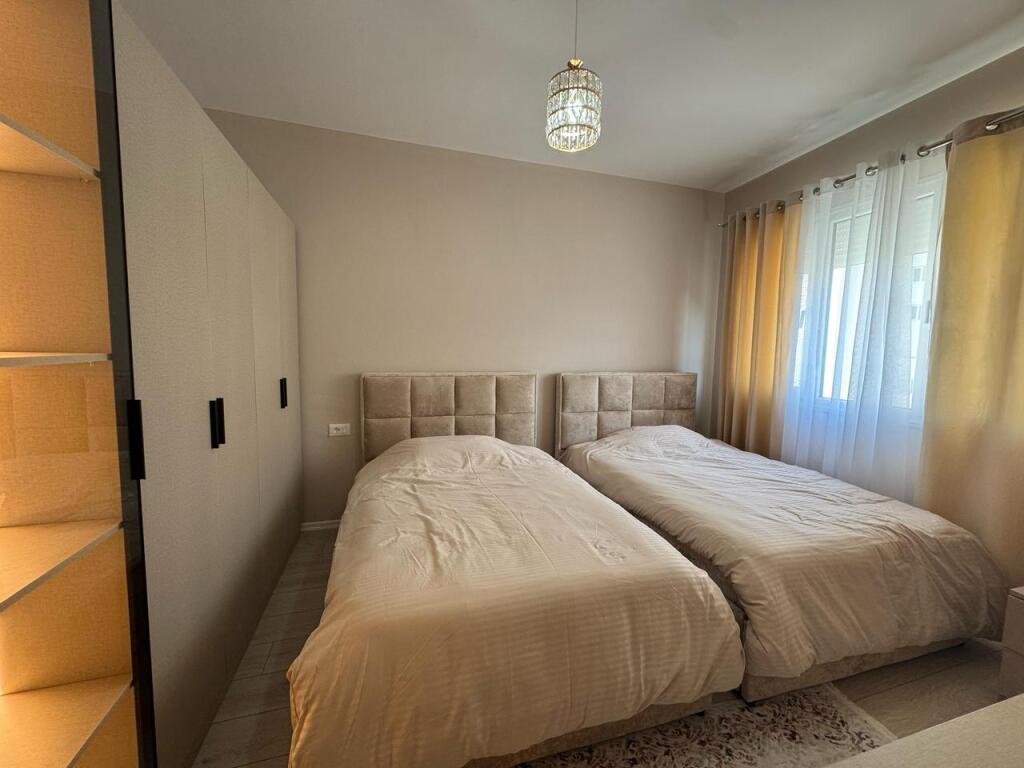 Apartament 2+1 për qira tek River Residencd