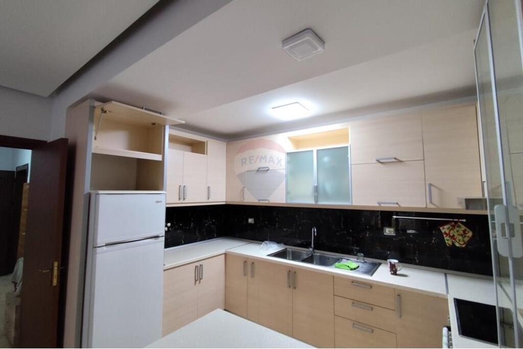 Jepet me qira apartament 2+1, Yzberisht