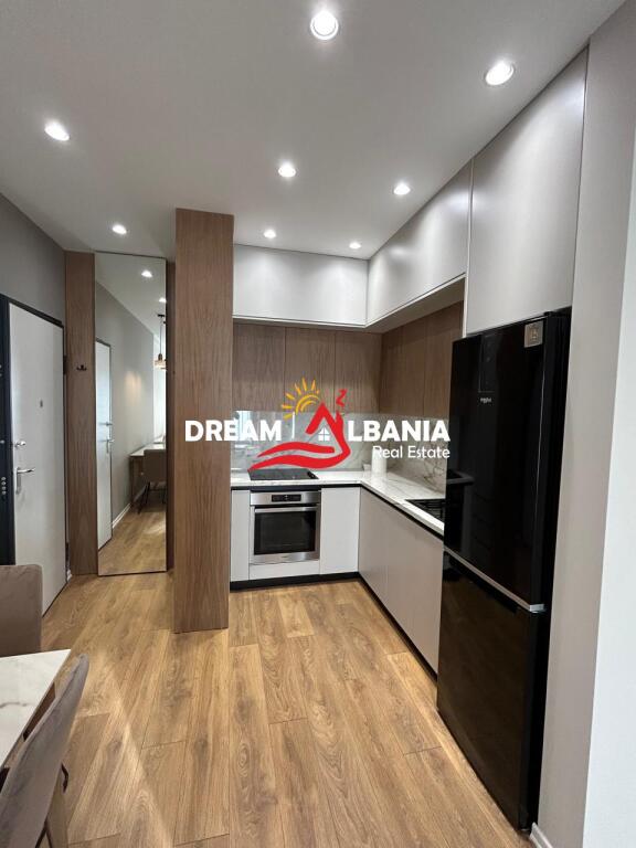 Appartamento 2+1+2 in affitto presso Farmacia 10, nel Complesso Arlis a Tirana (ID 42215063)