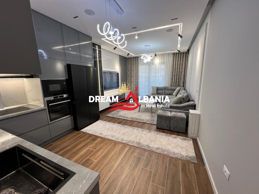 Appartamento 2+1+2 in affitto presso Farmacia 10, nel Complesso Arlis a Tirana (ID 42215063)