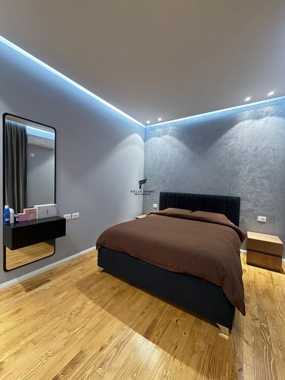 FOR SALE PENTHOUSE 250 M2 FRESH