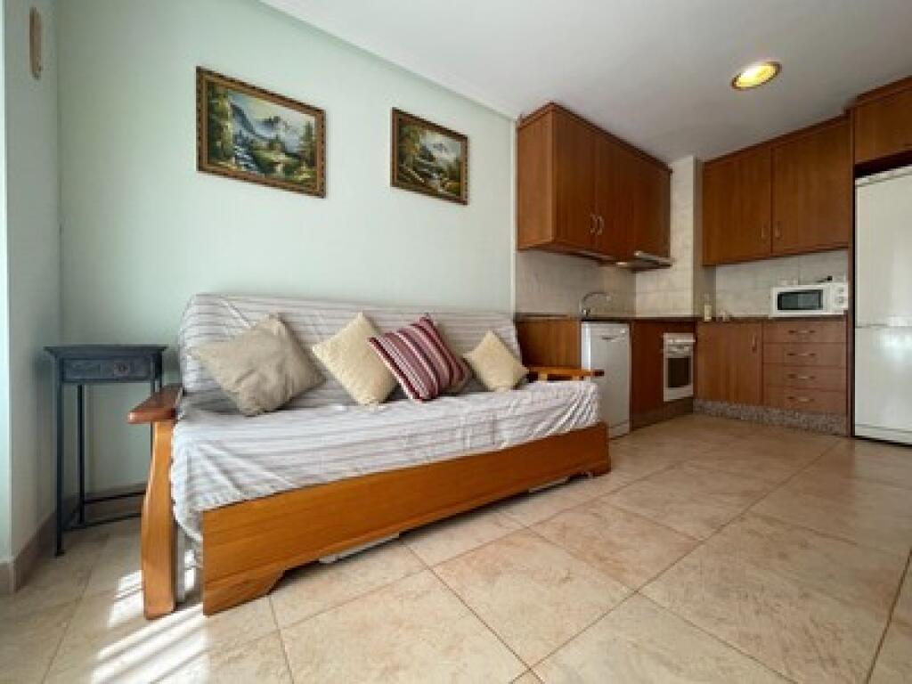 Appartamento in affitto 2+1 in Via Dibra (ID B221327) Tirana.