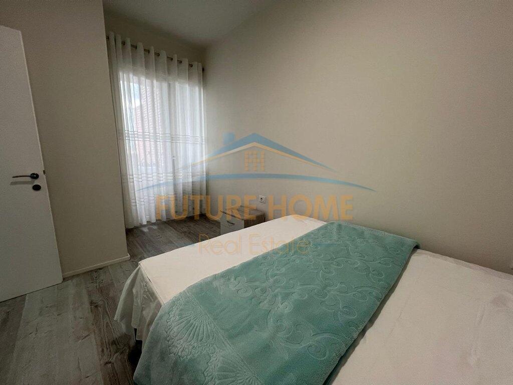Shitet, Apartament 2+1, Kompleksi Golden Park, Tiranë