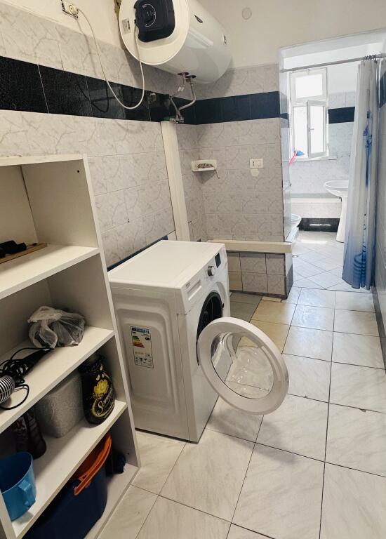 Jepet Me Qera Apartament 2+1+1 Ballkon