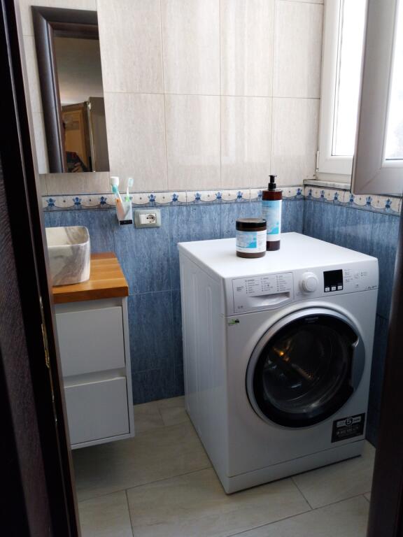 Apartament me qera 2+1, Sip. 85m2, Tirane prane ish ATSH