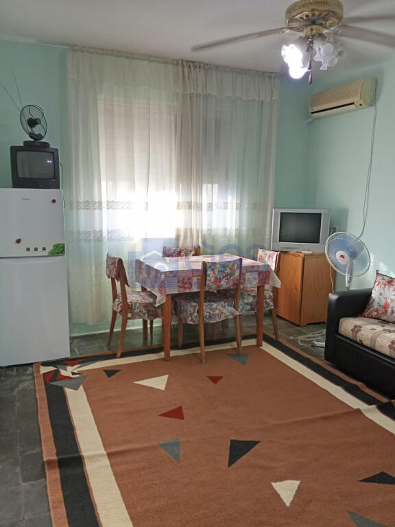 Apartament 1+1 për qira në Oxhak