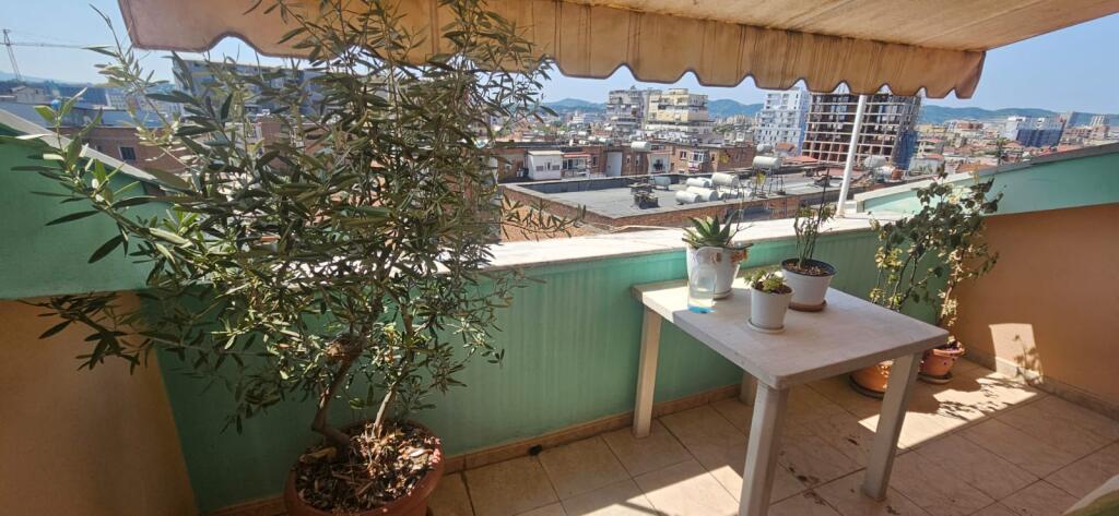 Apartament 2+1