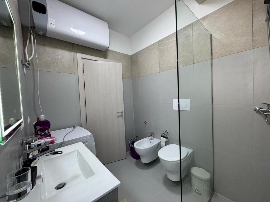 Apartament 2+1 për qira tek River Residencd
