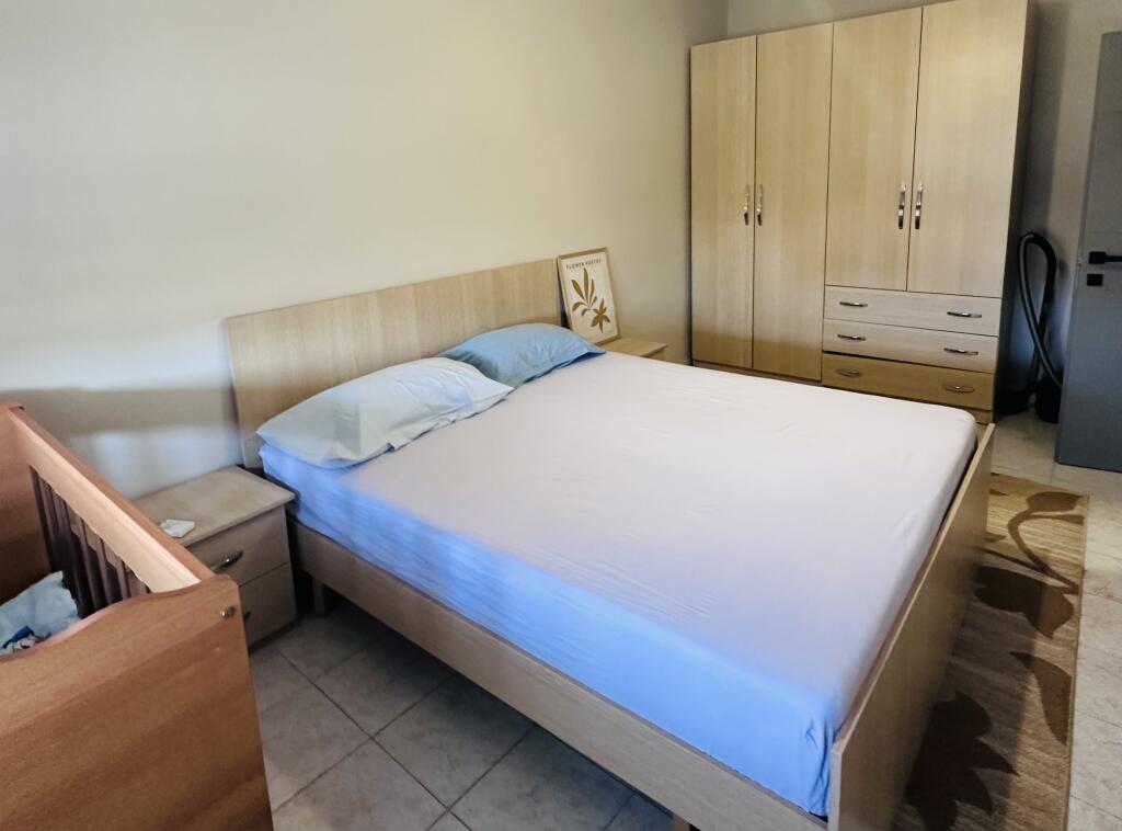 Jepet Me Qera Apartament 2+1+1 Ballkon