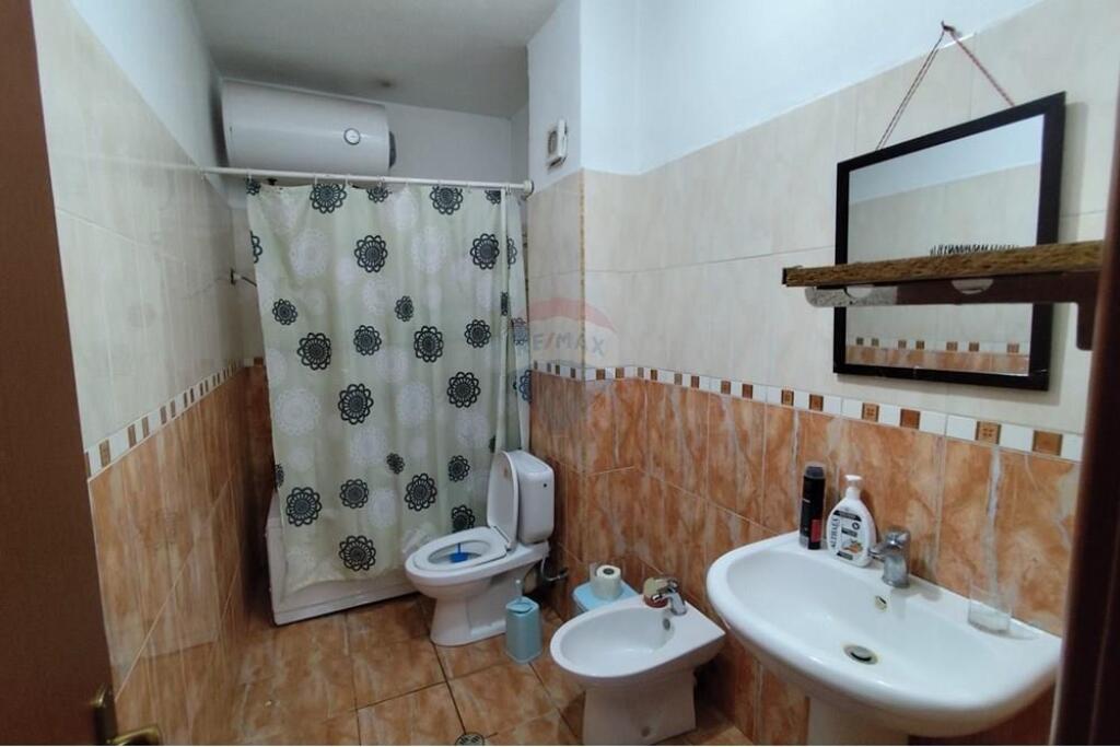 Jepet me qira apartament 2+1, Yzberisht