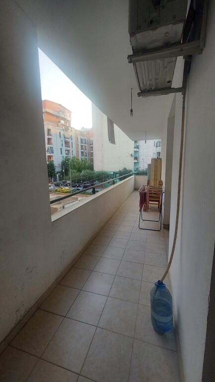 Jepet Me Qera Apartament 2+1+1 Ballkon