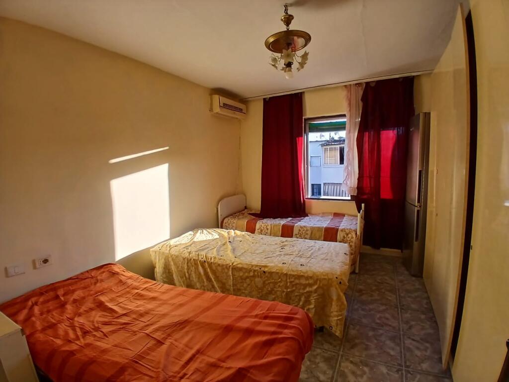 Jepet Me Qera Apartament 2+1+1 Ballkon