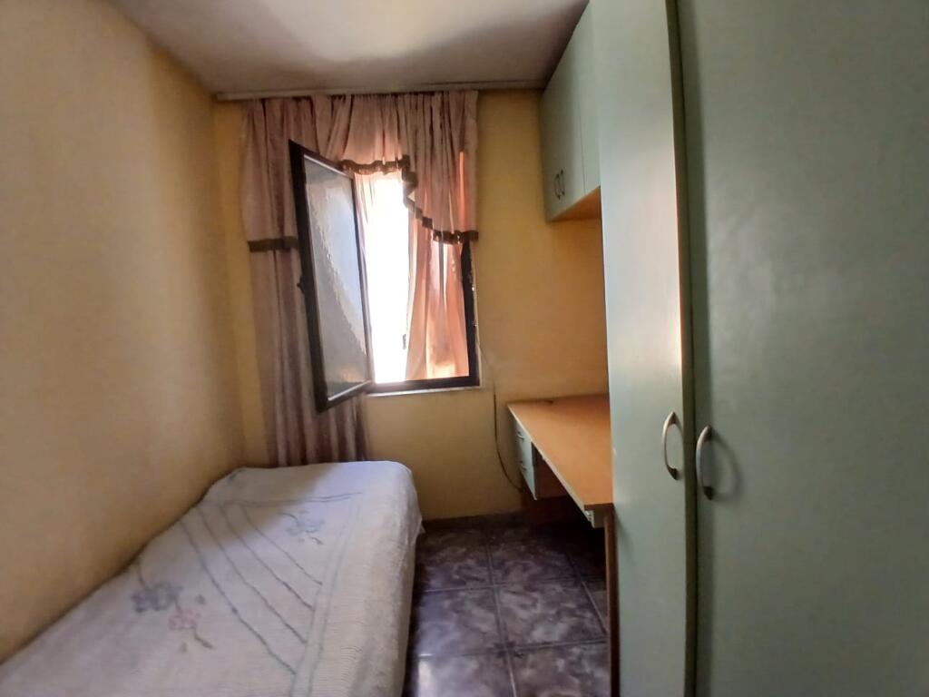 Jepet Me Qera Apartament 2+1+1 Ballkon
