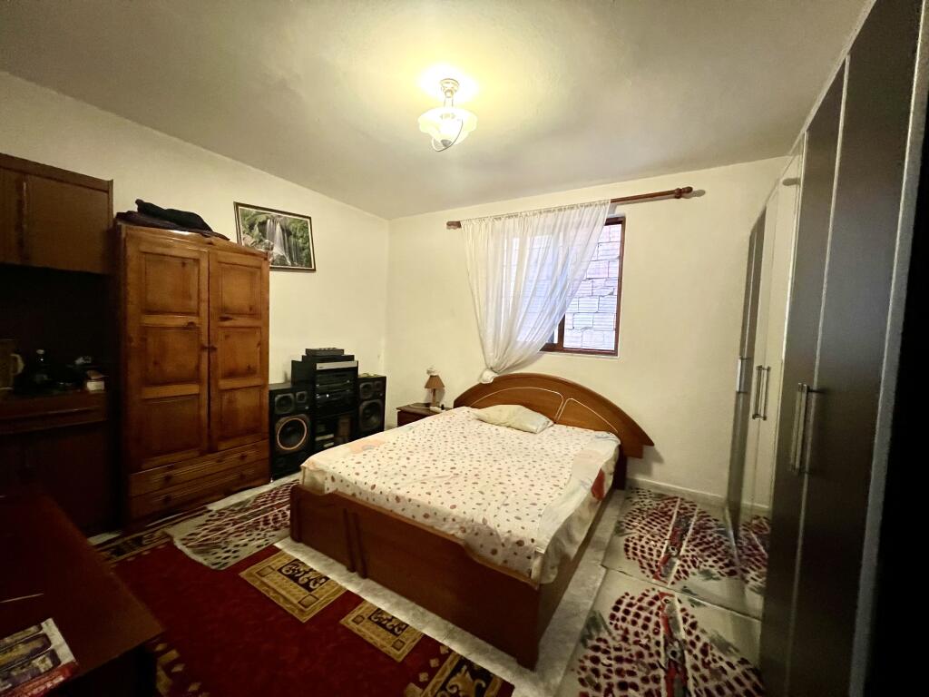 FOR SALE PRIVATE 2-STOREY HOUSE IN BABRRU - KËRÇIKËVE STREET