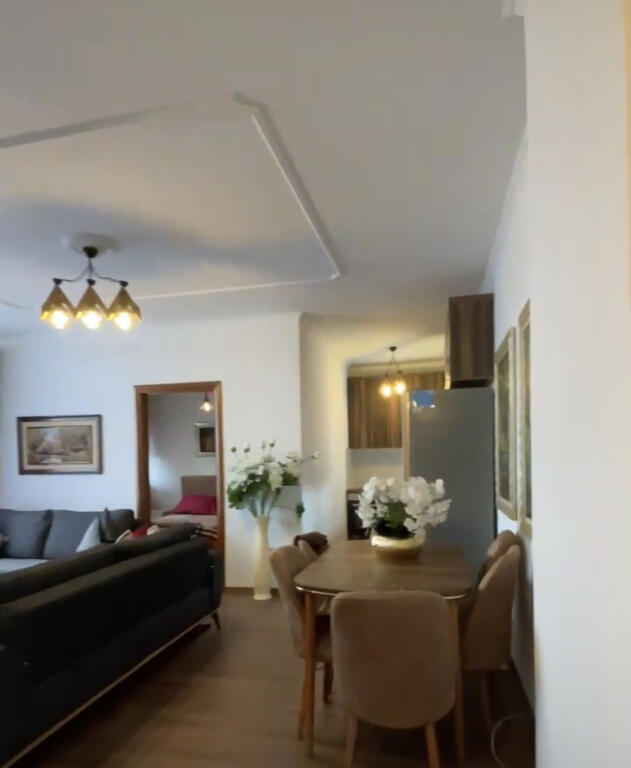 Apartament 2+1 me qira tek Vilat Gjermane