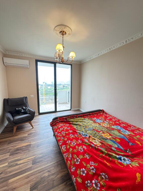 Apartament luksoz për qira