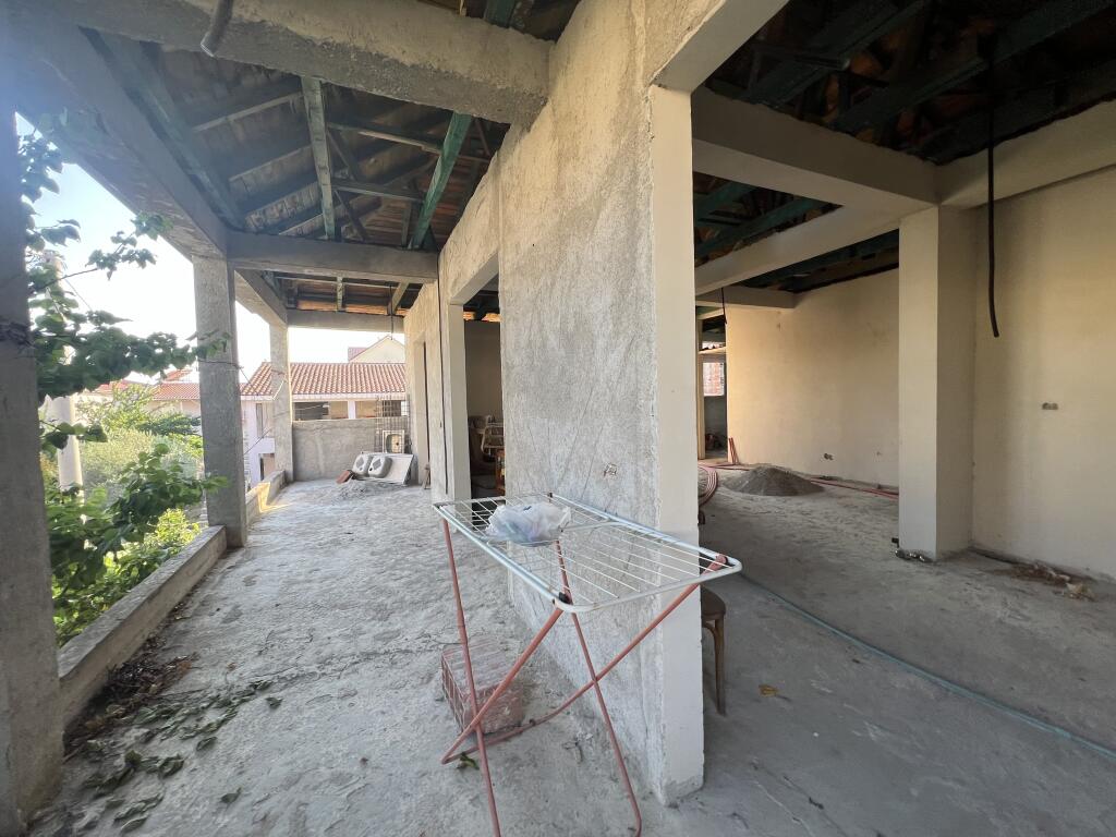 FOR SALE PRIVATE 2-STOREY HOUSE IN BABRRU - KËRÇIKËVE STREET