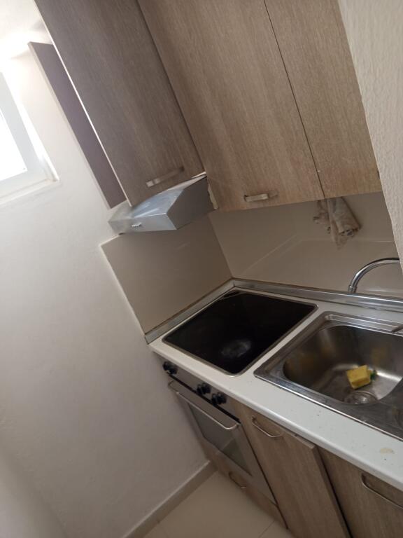 GARSIONERE RRUGA 5 MAJI