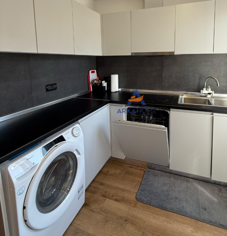 APARTAMENT 1+1+BALLKON ME QERA TE KIKA 2, KOMUNA E PARISIT