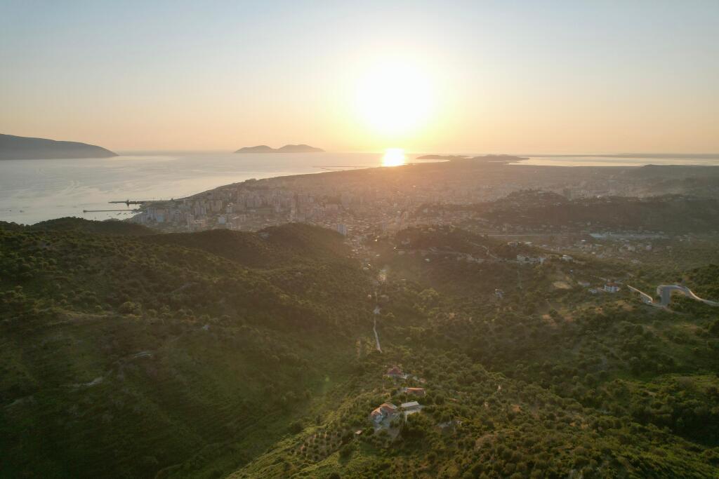 Apartament për Shitje në Kaninë